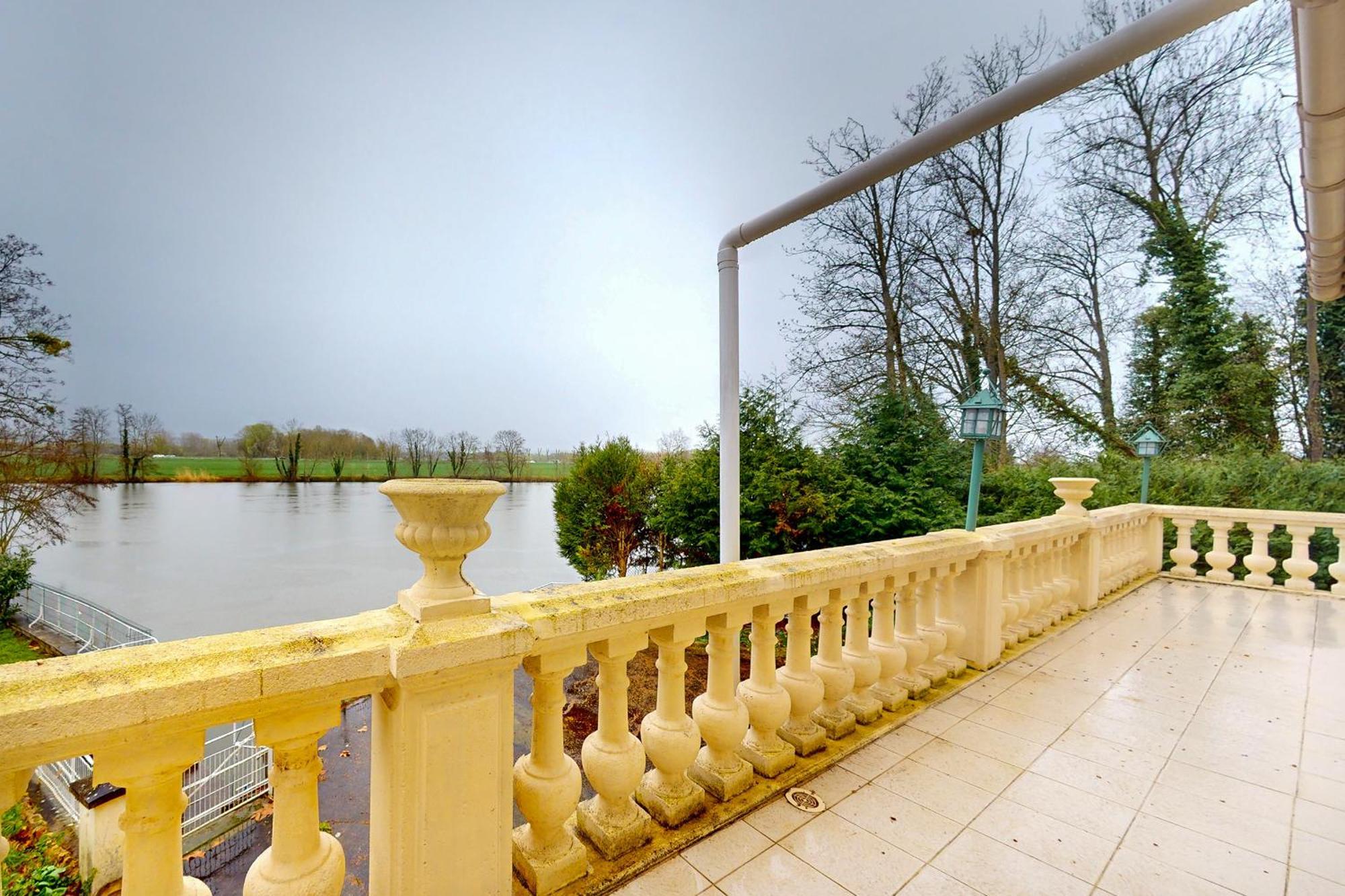 Chambre Au Manoir De L'Onde, Au Bord De L'Yonne, Pres De Sens Villeperrot Εξωτερικό φωτογραφία